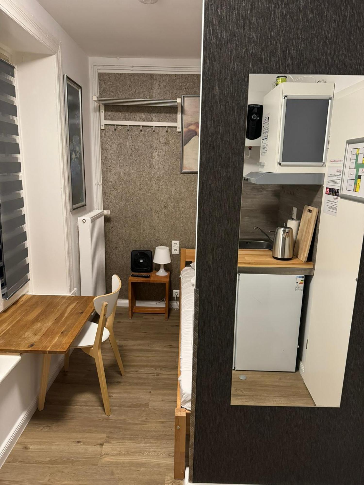 Room Pauli Hamburg-Harburg Exteriör bild